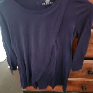 Nursing 3/4 sleeve shirt